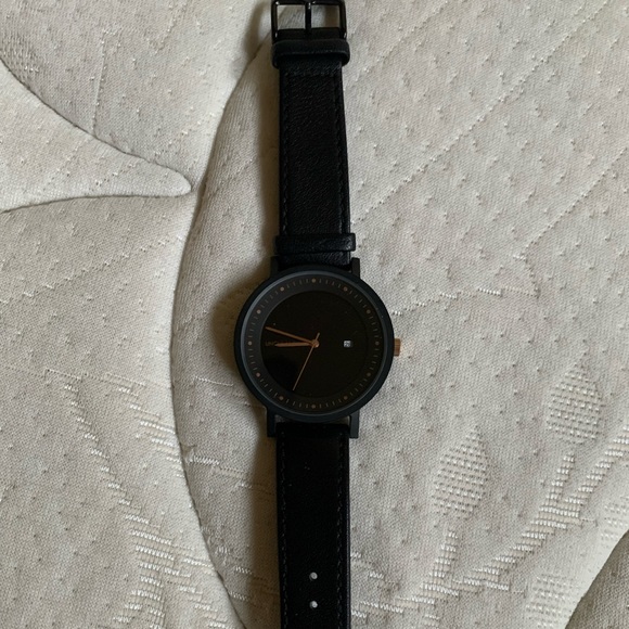 ✨HOST PICK✨ Uncle Jack watch - Black|Gold - Picture 5 of 6